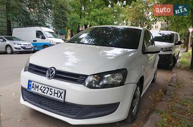 Хэтчбек Volkswagen Polo 2010 в Сумах