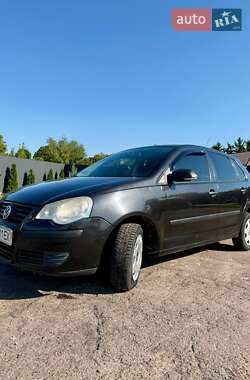 Хэтчбек Volkswagen Polo 2006 в Демидовке