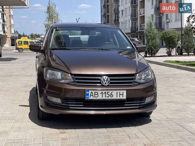 Седан Volkswagen Polo 2018 в Дніпрі