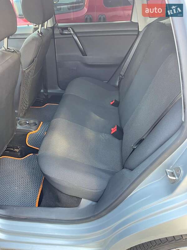 Хэтчбек Volkswagen Polo 2008 в Стрые