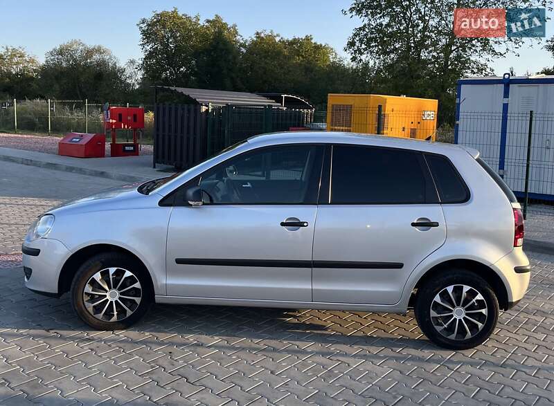 Хэтчбек Volkswagen Polo 2008 в Стрые