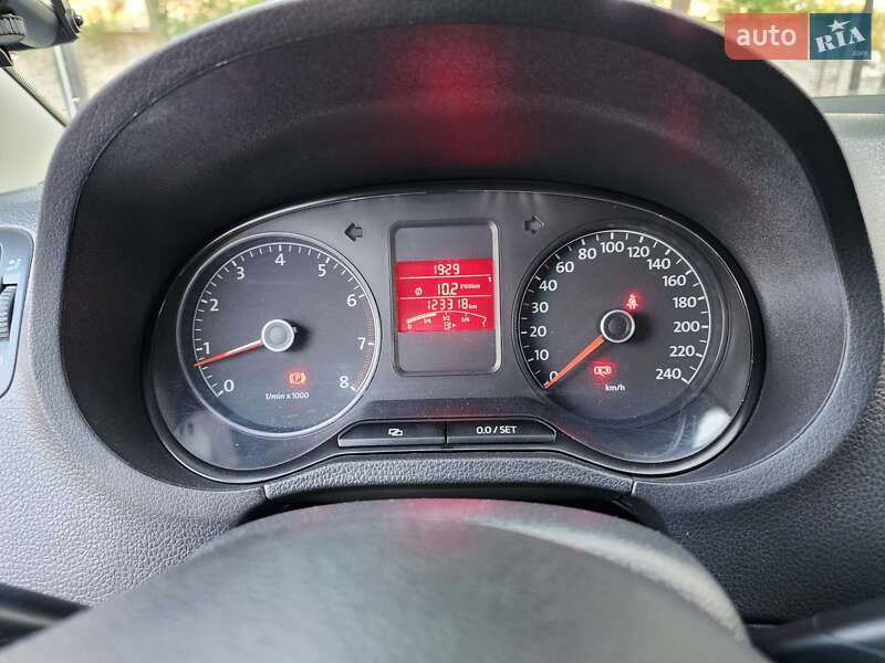 Седан Volkswagen Polo 2013 в Рівному
