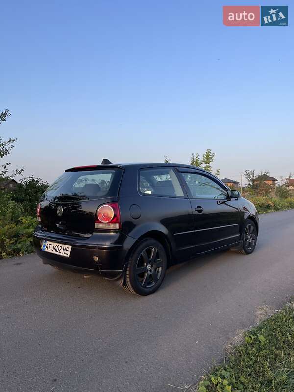 Хетчбек Volkswagen Polo 2005 в Івано-Франківську