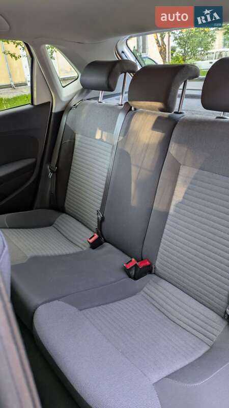 Хетчбек Volkswagen Polo 2011 в Львові фото 23 Хетчбек Volkswagen Polo 2011 в Львові