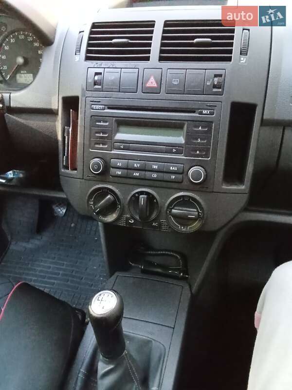 Хетчбек Volkswagen Polo 2008 в Мукачевому