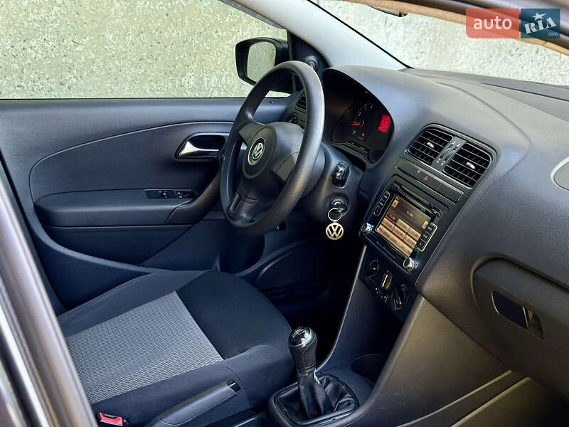 Седан Volkswagen Polo 2013 в Виннице