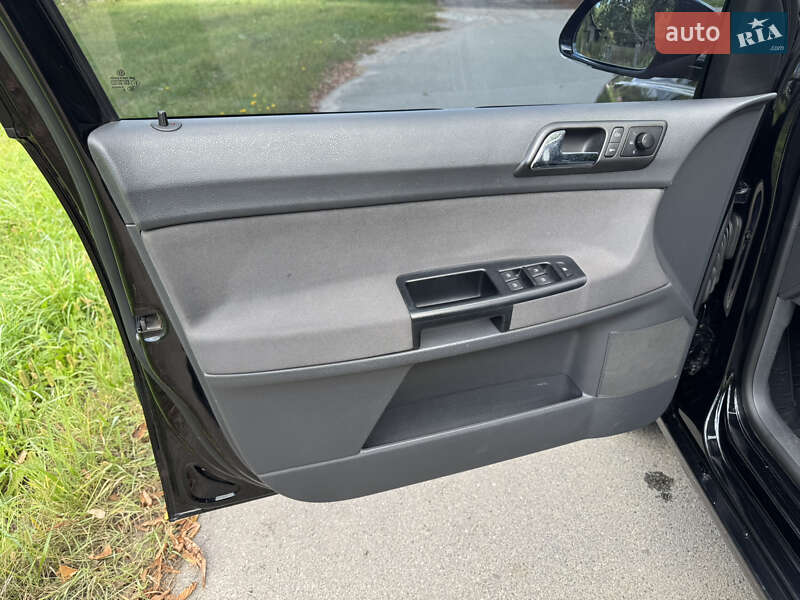 Хэтчбек Volkswagen Polo 2008 в Кролевце