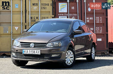 Седан Volkswagen Polo 2018 в Киеве
