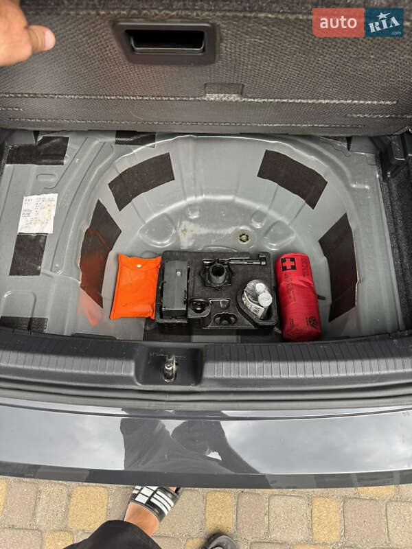 Хетчбек Volkswagen Polo 2019 в Сваляві