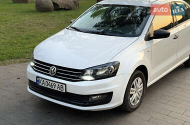 Седан Volkswagen Polo 2019 в Житомире