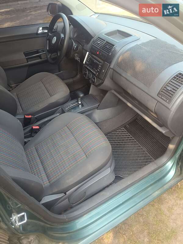 Хетчбек Volkswagen Polo 2006 в Белзі