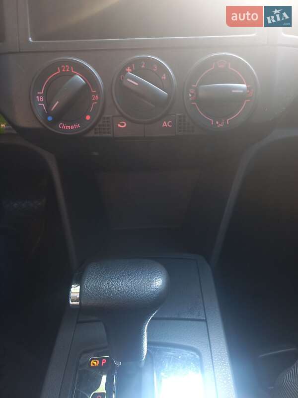 Хетчбек Volkswagen Polo 2005 в Калуші