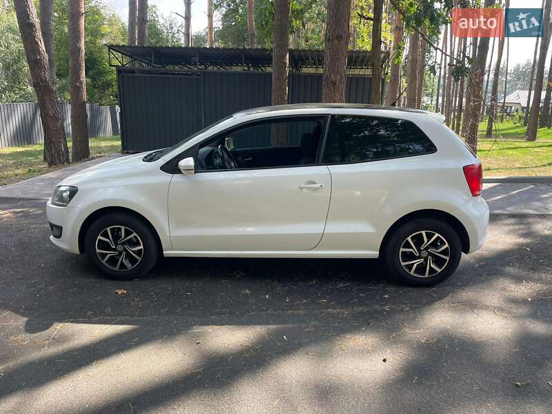 Хэтчбек Volkswagen Polo 2014 в Киеве фото 11 Хэтчбек Volkswagen Polo 2014 в Киеве