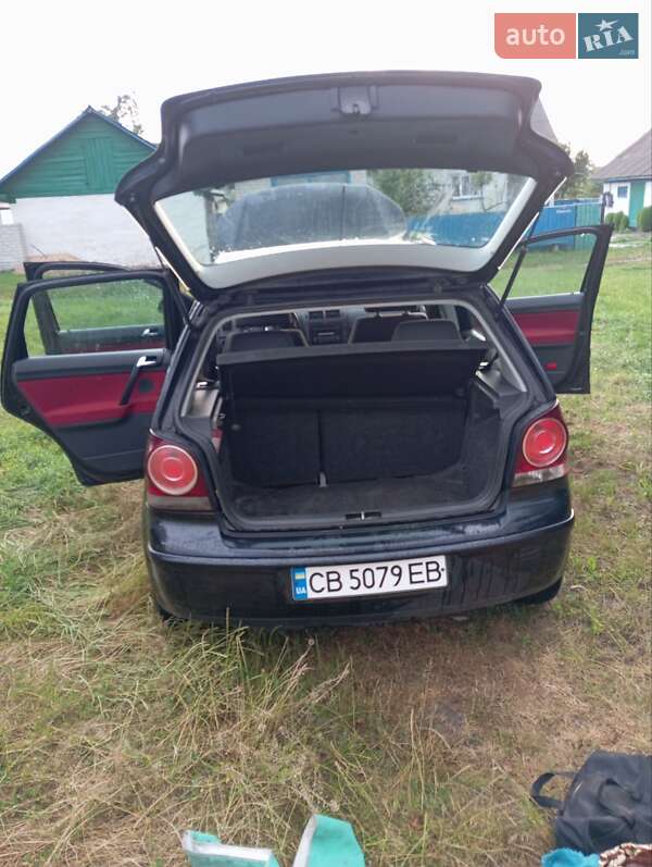 Хетчбек Volkswagen Polo 2006 в Чернігові