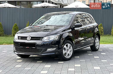 Хэтчбек Volkswagen Polo 2010 в Ужгороде