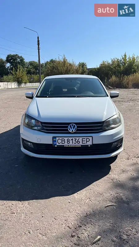 Volkswagen Polo 2015