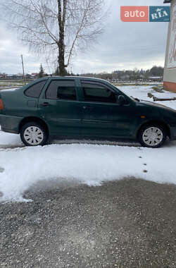 Седан Volkswagen Polo 1998 в Теребовле