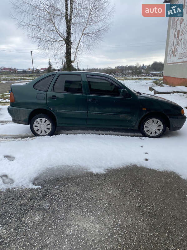 Volkswagen Polo 1998