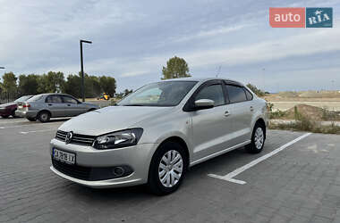 Седан Volkswagen Polo 2011 в Черкассах