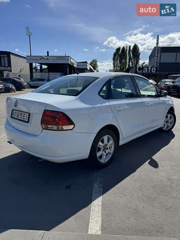 Седан Volkswagen Polo 2015 в Києві фото 7 Седан Volkswagen Polo 2015 в Києві