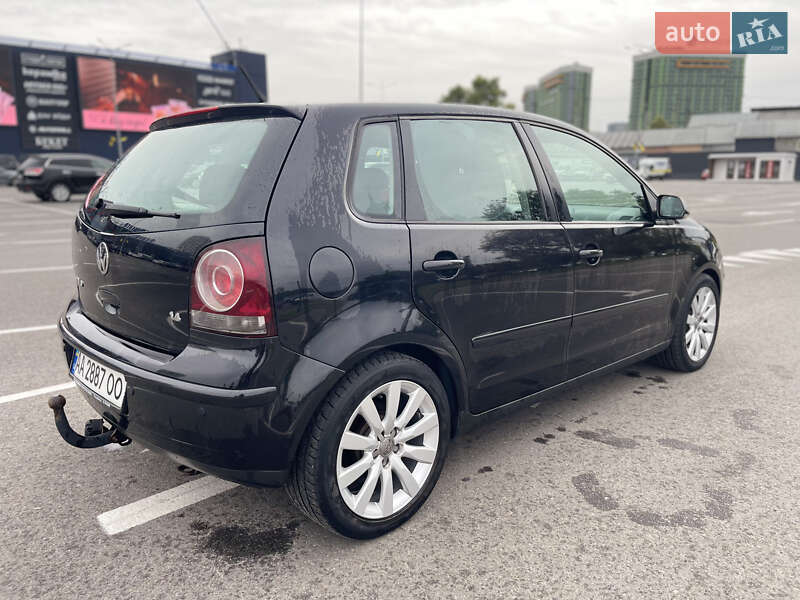 Хетчбек Volkswagen Polo 2008 в Києві