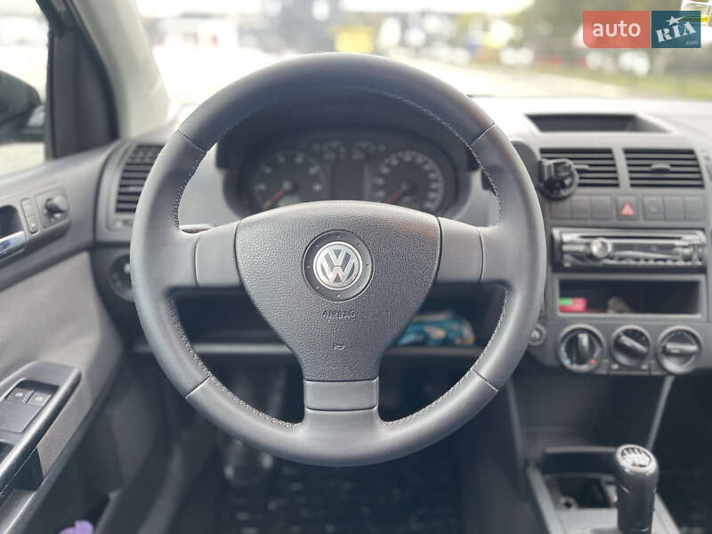 Хетчбек Volkswagen Polo 2008 в Києві