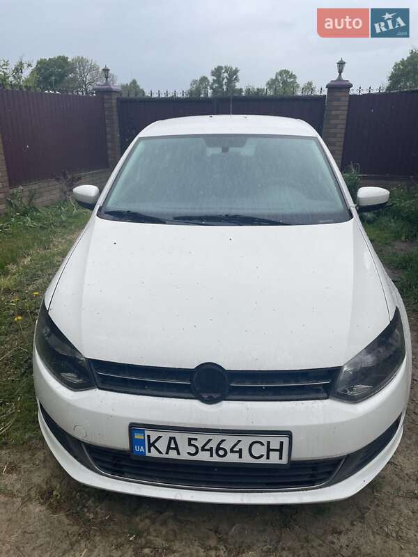 Седан Volkswagen Polo 2012 в Киеве фото 3 Седан Volkswagen Polo 2012 в Киеве