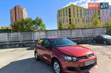 Седан Volkswagen Polo 2013 в Киеве