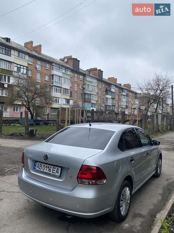 Седан Volkswagen Polo 2013 в Казатине