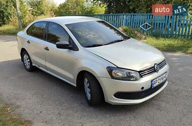 Седан Volkswagen Polo 2012 в Полтаве