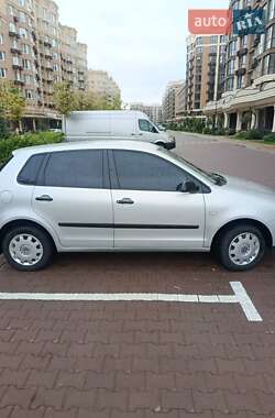Хэтчбек Volkswagen Polo 2003 в Киеве