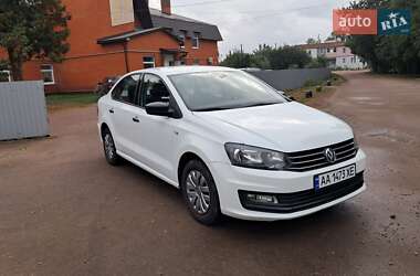 Седан Volkswagen Polo 2018 в Бобровице