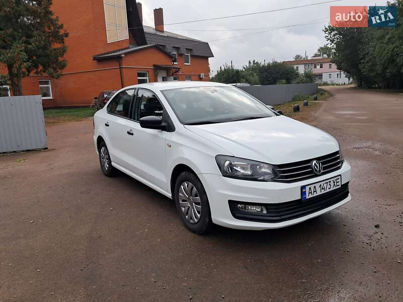 Седан Volkswagen Polo 2018 в Бобровиці