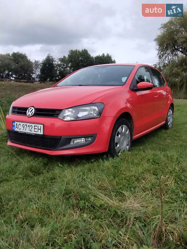 Хэтчбек Volkswagen Polo 2009 в Камне-Каширском