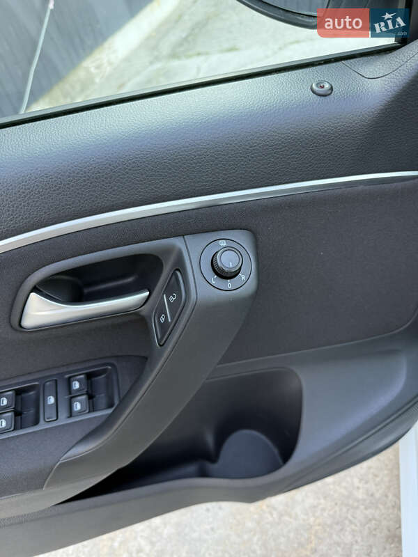 Хетчбек Volkswagen Polo 2016 в Шепетівці