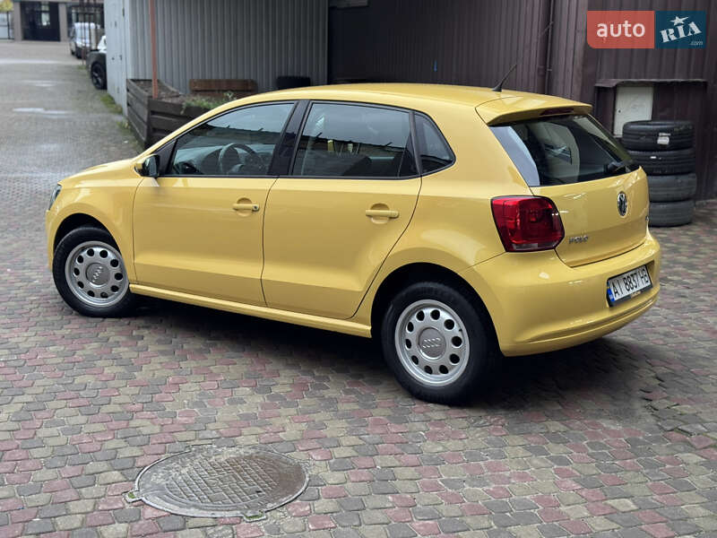 Хетчбек Volkswagen Polo 2010 в Києві