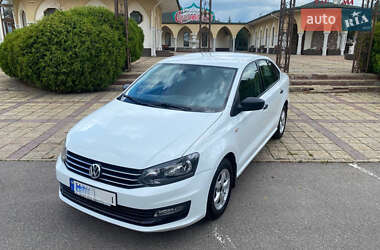 Седан Volkswagen Polo 2016 в Харкові