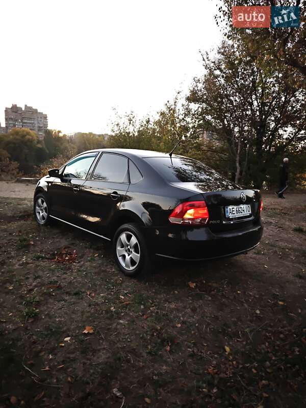Седан Volkswagen Polo 2013 в Днепре