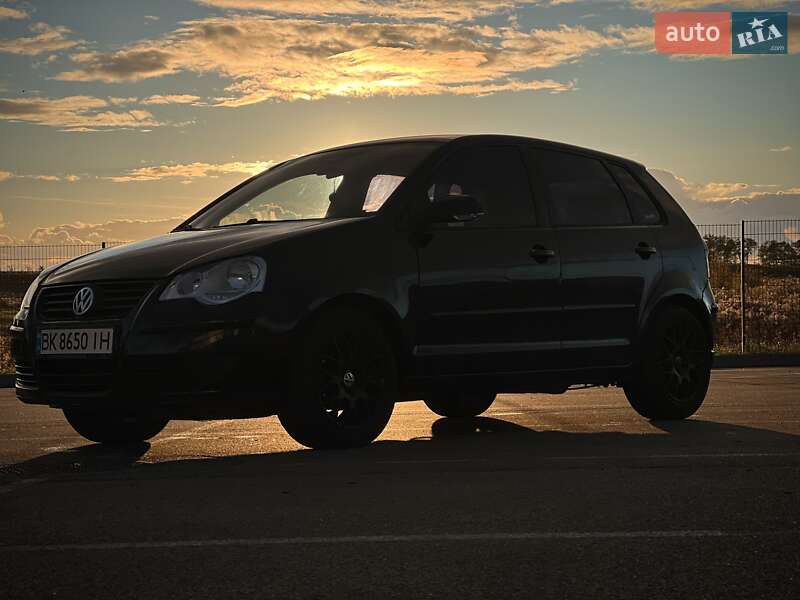 Хэтчбек Volkswagen Polo 2007 в Ровно