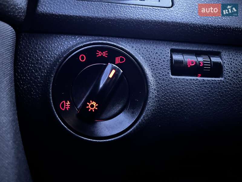 Хэтчбек Volkswagen Polo 2007 в Ровно