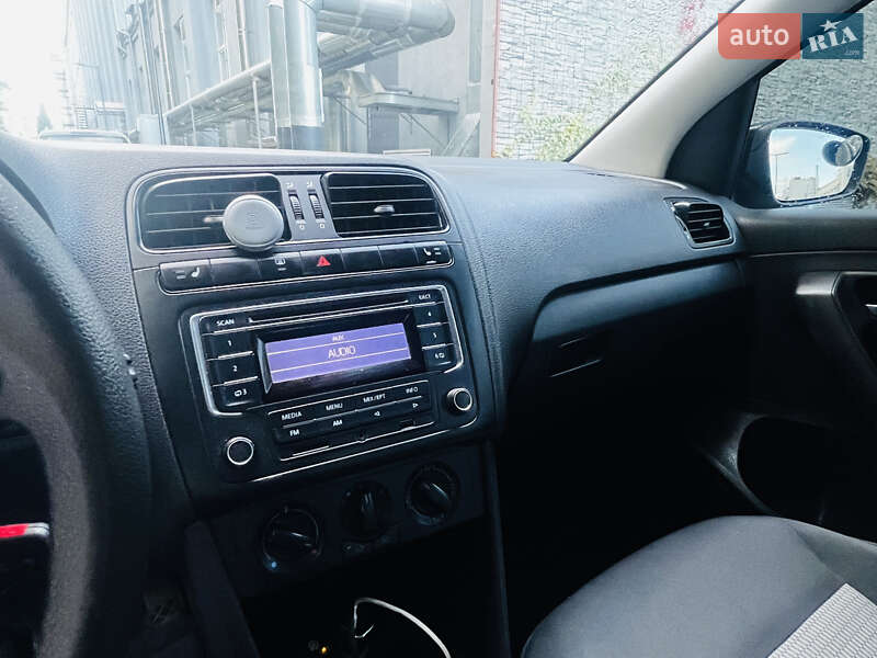 Седан Volkswagen Polo 2013 в Києві