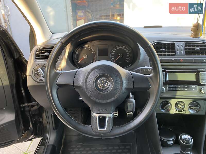 Седан Volkswagen Polo 2012 в Дружковке