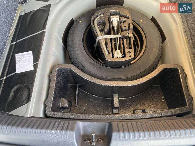 Седан Volkswagen Polo 2012 в Дружковке