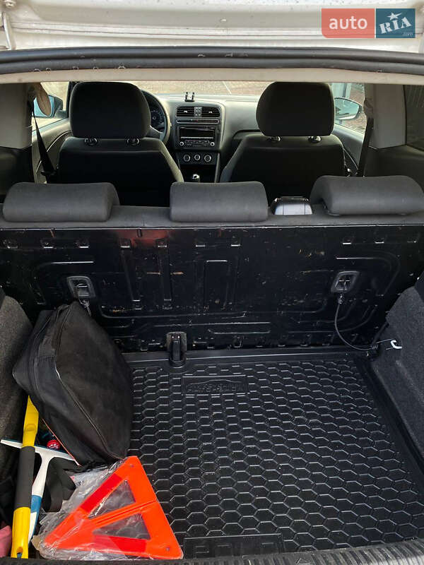 Хэтчбек Volkswagen Polo 2014 в Киеве