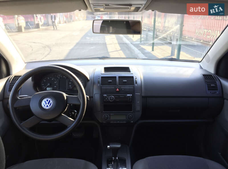 Хэтчбек Volkswagen Polo 2002 в Киеве