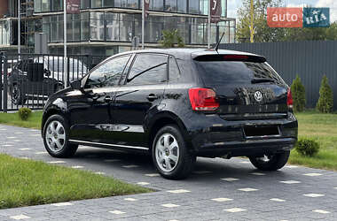 Хэтчбек Volkswagen Polo 2010 в 
