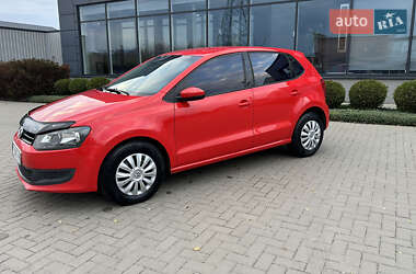 Хэтчбек Volkswagen Polo 2009 в 