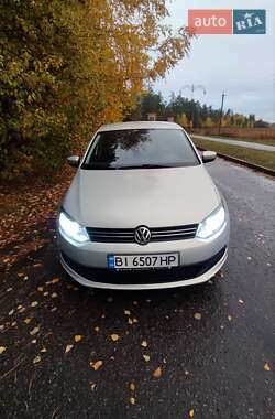 Седан Volkswagen Polo 2013 в Зенькове