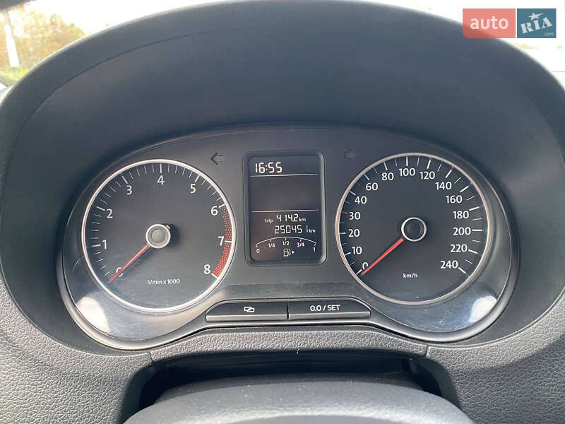 Хэтчбек Volkswagen Polo 2011 в Житомире фото 16 Хэтчбек Volkswagen Polo 2011 в Житомире