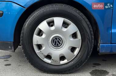 Хэтчбек Volkswagen Polo 2002 в  фото 12 Хэтчбек Volkswagen Polo 2002 в